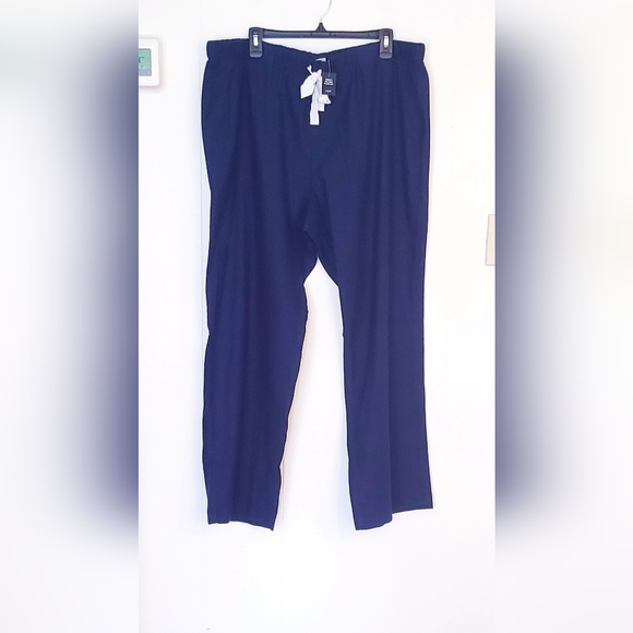 J. CREW FLANNEL PAJAMA SET - Picture 2 of 11